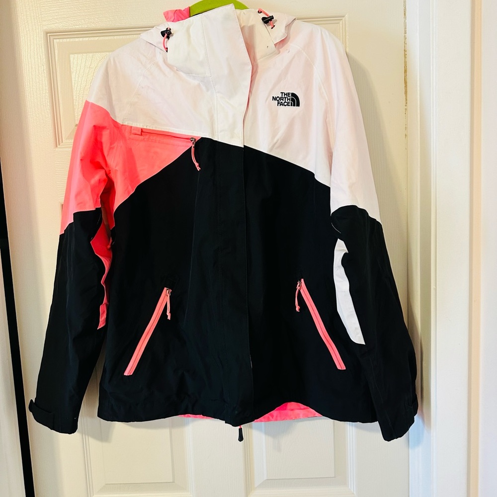 Women’s The North Face Jacket Excellent Condition Only Worn Once